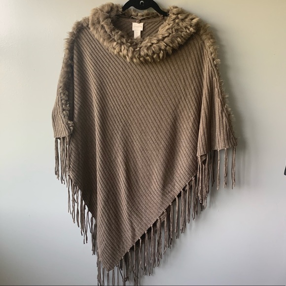 NWT Chico's Taupe Faux Fur Detachable Collar Frayed Poncho, Sz. O/S (One Size) - Picture 7 of 11